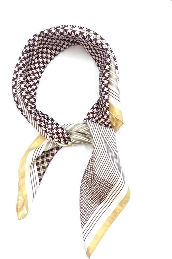 Foto: Dames neksjaal nicola fantasiemotief donkerbruin beige wit bruin taupe 70x70 vierkant model