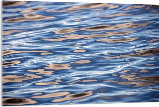 Acrylglas - Licht vallend op het Water - 120x80 cm Foto op Acrylglas (Met Ophangsysteem)