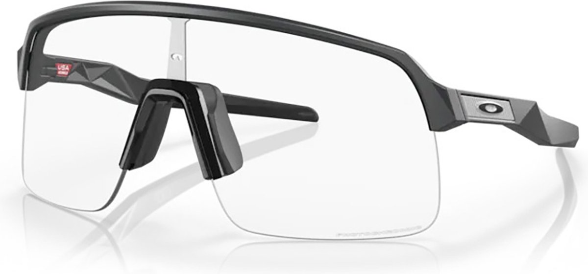 Oakley Sutro Lite Matte Carbon/ Clear to Photochromic OO9463-45 Zwart