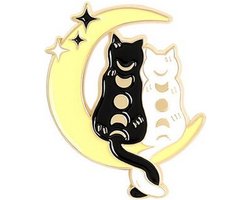 foto van Pin ''moon & cats'' maan, kat, sterren, broche, kledingspeld