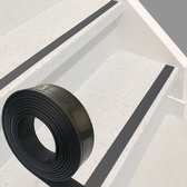 Antislipstrip - Trapprofiel - Rubberband - Anti slip tape rubber trap strip met STERK zelfklevende laag - 28x2,5mm - Zwart - Rol 3 meter