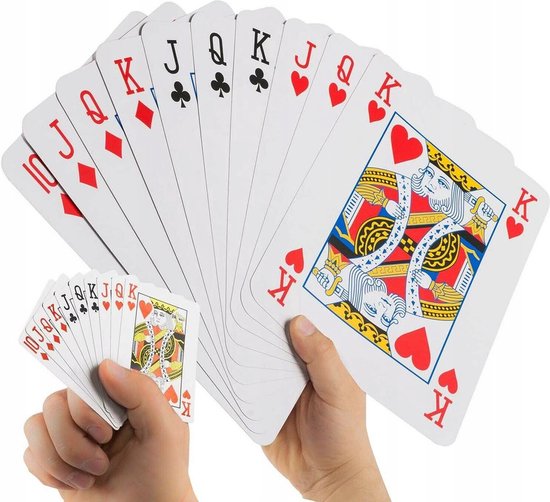 Thumbnail van een extra afbeelding van het spel XL Speelkaarten 1 Deck / Stok – Extra Grote Spelkaarten – Kaarten - Kaartspellen - Pesten – Klaverjassen – Toepen – Poker – Jokeren – Eenentwintigen – Eenendertigen – Kwartetten - Bridge – Hartenjagen – Patience – Ezelen – Liegen – Spel – Blackjack