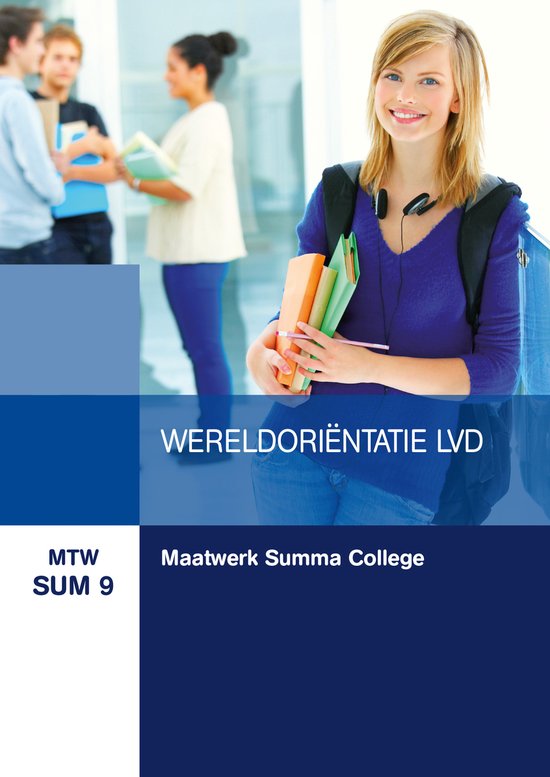 Jonge vrouw met rugzak en boeken, lachend naar de camera. Wereldoriëntatie LVD.