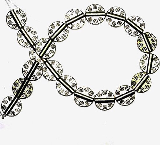 Perles tibétaines en métal, argent antique, 13,3x3 mm. Vendu par brin de 20 pièces