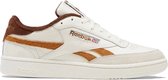 Reebok Club C Revenge De schoenen van het tennis Man Witte 34.5