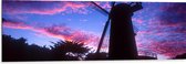 WallClassics - Dibond - Silhouet van Grote Molen onder Donkere Zonsondergang - 120x40 cm Foto op Aluminium (Met Ophangsysteem)