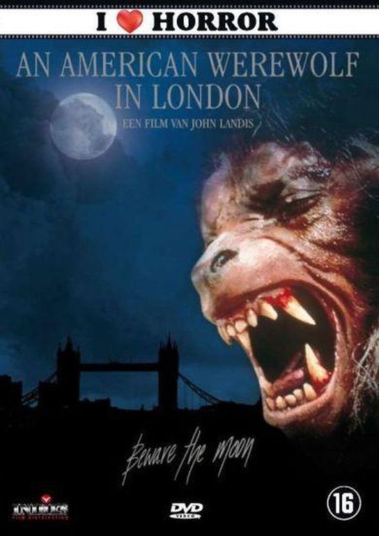 Een close-up van een weerwolf met scherpe tanden, met de London Bridge en de maan op de achtergrond. "An American Werewolf in London".