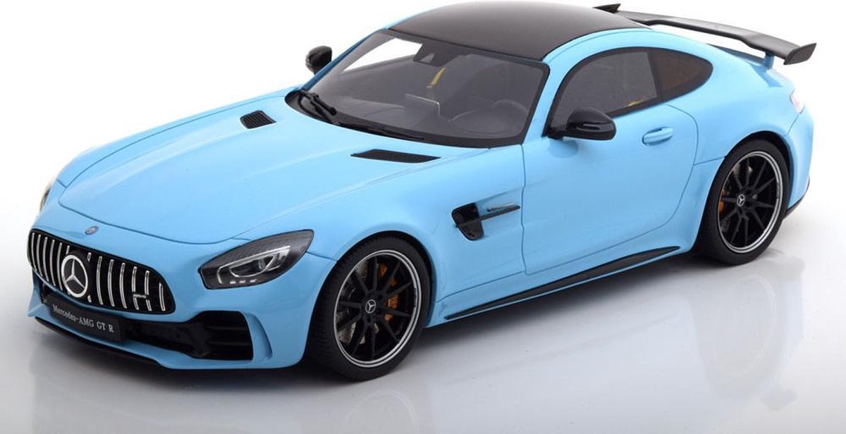 Mercedes-Benz AMG GT R 2018 Lichtblauw 1-18 GT Spirit Limited 999