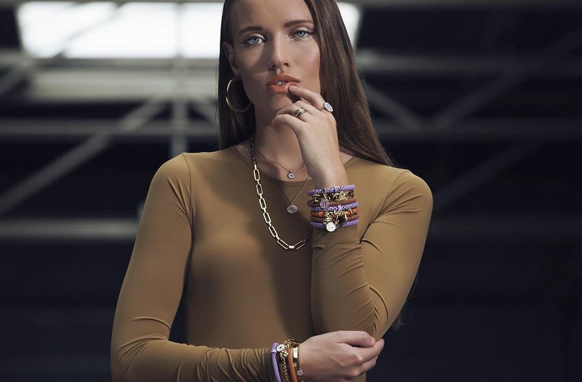 SILIS KETTING | GOLD OUT & GREEN | THE NECKLACE STAR COLOR