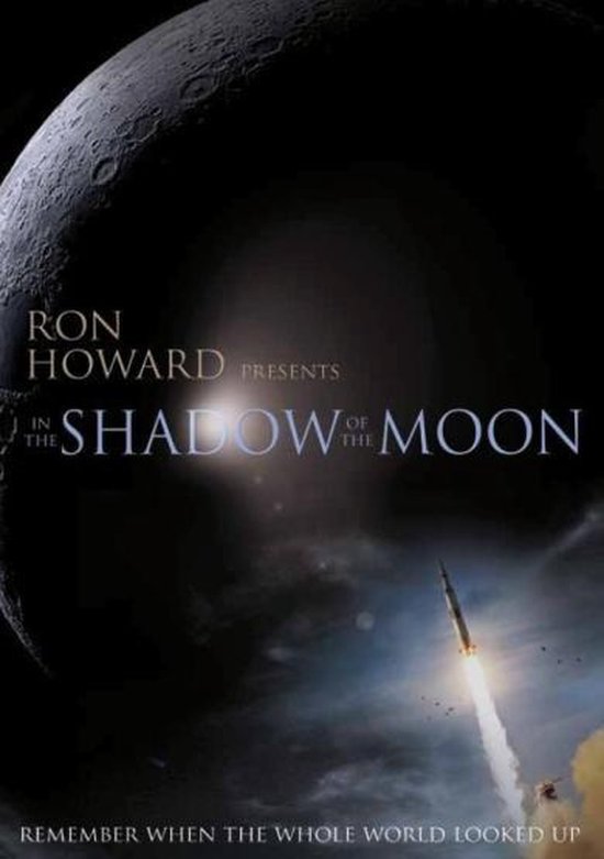 Cover van de film 'In The Shadow Of The Moon'