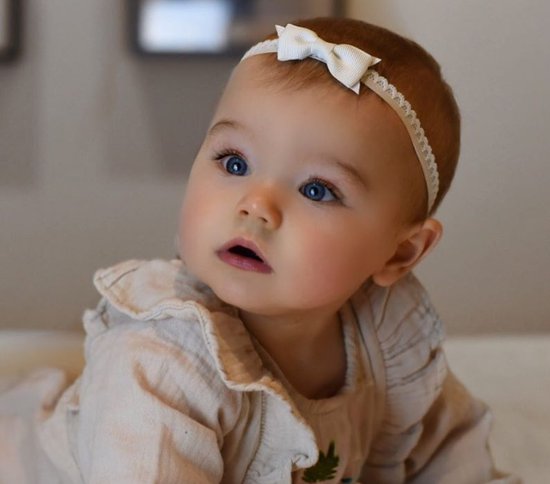 staking kin kompas Newborn baby haarbandje met kanten strik - White | Wit | Baby | bol.com