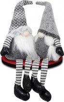 kabouter - Gnoom met bengel beentjes  - Koppel Kerstkabouters - Kerstdecoratie - 42cm Hoog - Model zittend - Koppel Gnome - 2 stuks