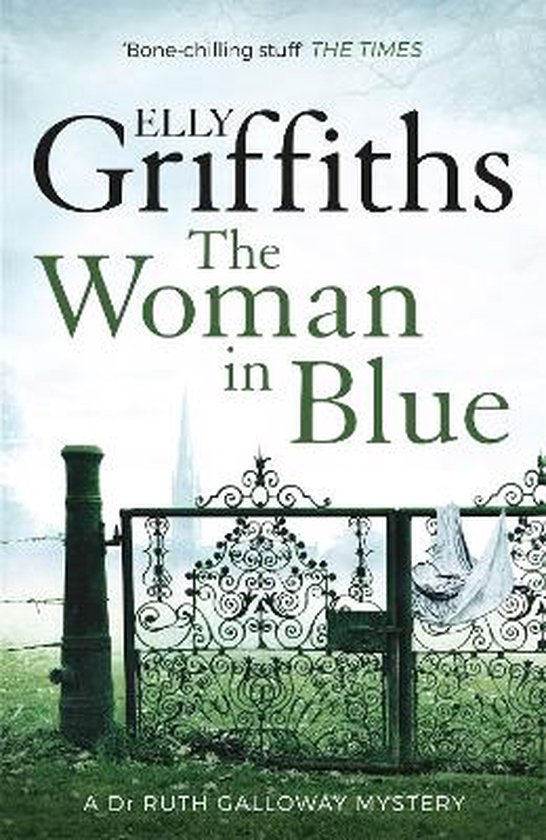 The woman in blue – Elly Graffiths