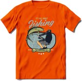 Fishing - Vissen T-Shirt | Grappig Verjaardag Vis Hobby Cadeau Shirt | Dames - Heren - Unisex | Tshirt Hengelsport Kleding Kado - Oranje - M