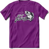 Lets Go Fishing - Vissen T-Shirt | Grappig Verjaardag Vis Hobby Cadeau Shirt | Dames - Heren - Unisex | Tshirt Hengelsport Kleding Kado - Paars - M