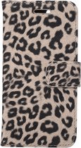 Apple iPhone 7 Hoesje - Mobigear - Leopard Serie - Kunstlederen Bookcase - Geel - Hoesje Geschikt Voor Apple iPhone 7