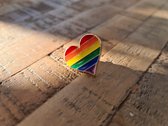 LGBTQ - Pin Pride heart (LGBTQIA+, pride, love, LHBTI+, LHBTIQA+, gay, trans, bi, lesbo)