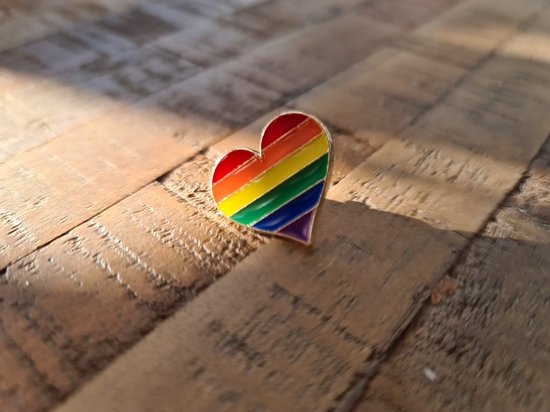 LGBTQ - Pin Pride hart (LGBTQIA+, pride, love, LHBTI+, LHBTIQA+, gay, trans, bi, lesbo, homo)