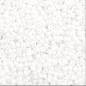 11-402 | Miyuki rocailles 11/0 Opaque white | 11-402