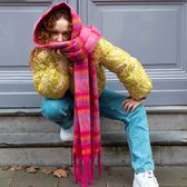 Mooie Roze Gestreept Sjaal - Sjaal Dames Winter Sjaal - Trendy sjaal - Kleurrijke sjaals - Roze Sjaal - Warm Sjaals - Dazzling & Hypnotic