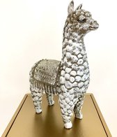 Alpaca lama 24 cm hoog - kunststof - figuur - beeldje - interieur - voor binnen - decoratie - stuk - kunststof - origineel - cadeau - geschenk - gift - verjaardag - kerst - nieuwja