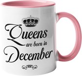 Mok voor meisje | jongen | Queens are born in December | roze binnen zijde en oor | voor verjaardag, kerst, Sinterklaas, cadeau | beker