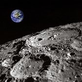 Dibond - Ruimte / Natuur - Maan / Aarde in wit / grijs / blauw / zwart - 35 x 35 cm.