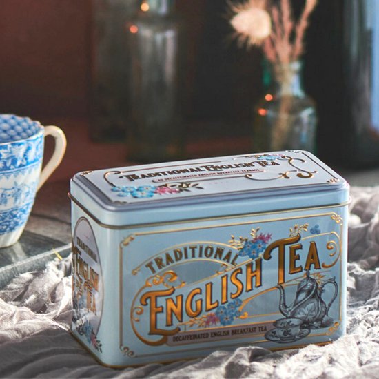 Vintage Victoriaanse poederblauwe theeblikje met 40 cafeïnevrije theezakjes voor Engels ontbijt