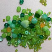 Glaskralen mix assortiment bohemian groen, 25 gram