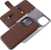 DECODED Detachable Wallet Case - iPhone 13 Pro Max - Afneembaar Hoesje met Pasjeshouder - Hoogwaardig Europees Leer - Bruin