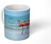 Mok - Vier flamingo's lopen in het water - 350 ML - Beker