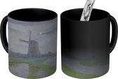 Magische Mok - Foto op Warmte Mokken - Koffiemok - Oostzijdse molen aan het Gein bij maanlicht - Piet Mondriaan - Magic Mok - Beker - 350 ML - Theemok