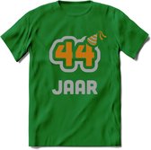 44 Jaar Feest T-Shirt | Goud - Zilver | Grappig Verjaardag Cadeau Shirt | Dames - Heren - Unisex | Tshirt Kleding Kado | - Donker Groen - XXL