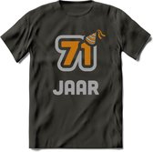 71 Jaar Feest T-Shirt | Goud - Zilver | Grappig Verjaardag Cadeau Shirt | Dames - Heren - Unisex | Tshirt Kleding Kado | - Donker Grijs - XL