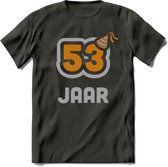 53 Jaar Feest T-Shirt | Goud - Zilver | Grappig Verjaardag Cadeau Shirt | Dames - Heren - Unisex | Tshirt Kleding Kado | - Donker Grijs - S