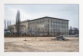 JUNIQE - Poster met houten lijst Berghain -13x18 /Blauw & Grijs