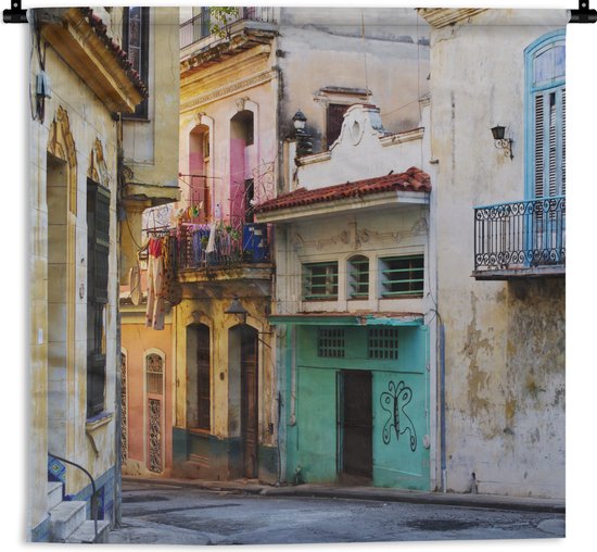 Wandkleed - Wanddoek - Kleurrijke straat in de Cubaanse hoofdstad Havana - 90x90 cm - Wandtapijt