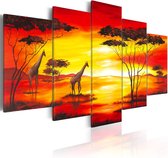 Schilderij - Giraffen op de achtergrond met zonsondergang.