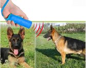 Ultrasone Hondentrainer - Bereik tot 15 meter - Zaklamp - Diervriendelijk - Zonder schok - Hondenverjager - Anti Blaf Apparaat - Dazer