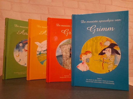 De mooiste sprookjes van Grimm en Anderson 4 boekjes met 15 verhaaltjes
