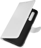 Mobigear Telefoonhoesje geschikt voor Realme X50 Hoesje | Mobigear Classic Bookcase Portemonnee | Pasjeshouder voor 3 Pasjes | Telefoonhoesje voor Pinpas / OV Kaart / Rijbewijs - Wit