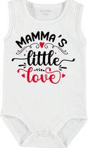 Baby Rompertje met tekst 'Mamm's little love' | mouwloos l Valentijn| wit zwart | maat 62/68 | cadeau | Kraamcadeau | Kraamkado