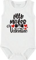 Baby Rompertje met tekst 'Little mister valentine' | mouwloos l Valentijn| wit zwart | maat 50/56 | cadeau | Kraamcadeau | Kraamkado