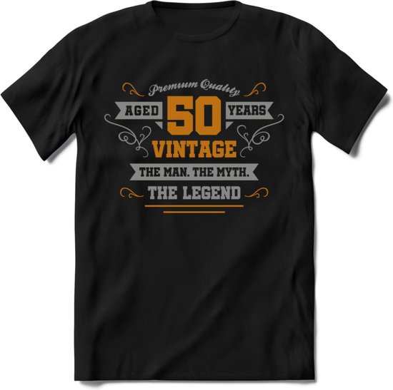 Zwart t-shirt met de tekst 'Premium Quality Aged 50 Years Vintage The Man. The Myth. The Legend.' in goud en zilver.