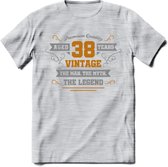 38 Jaar Legend T-Shirt | Goud - Zilver | Grappig Verjaardag Cadeau | Dames - Heren | - Licht Grijs - Gemaleerd - 3XL