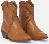 LOLALIZA Cowboy enkellaarzen met mini studs - Camel - Maat C36