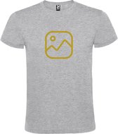 Grijs  T shirt met  " Geen foto icon " print Goud size XXXXL