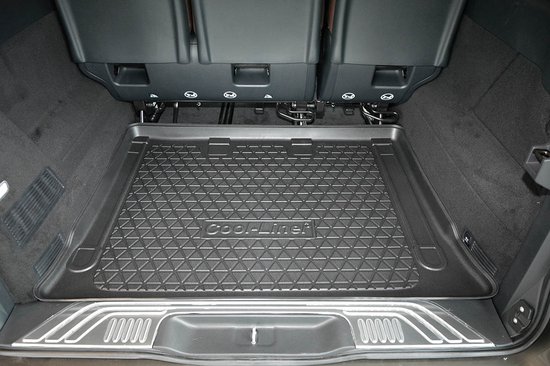 VAICO V30-4315 Boot Mat Rubber Mat Suitable for C-Class T-Model S205
