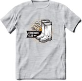 Fishing Boots - Vissen T-Shirt | Grappig Verjaardag Vis Hobby Cadeau Shirt | Dames - Heren - Unisex | Tshirt Hengelsport Kleding Kado - Licht Grijs - Gemaleerd - 3XL