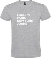 Grijs t-shirt met " London, Paris , New York, Joure " print Wit size S